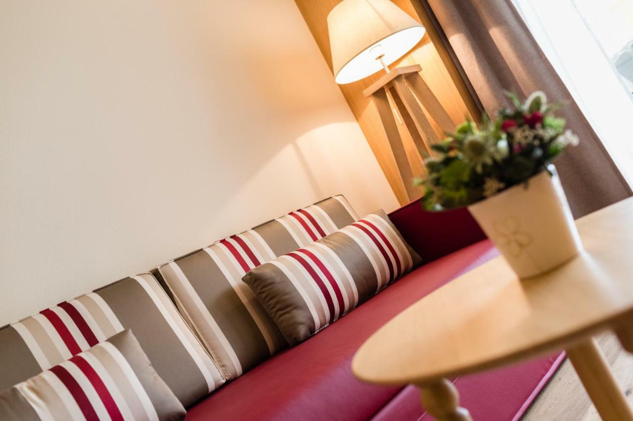 Hotel Hasslhof كالدورا المظهر الخارجي الصورة